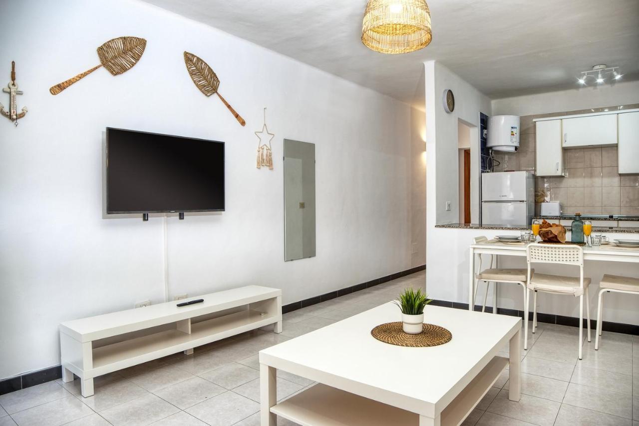 Suite Zefiro A 500M From The Beach, Fast Wifi 卡门港 外观 照片